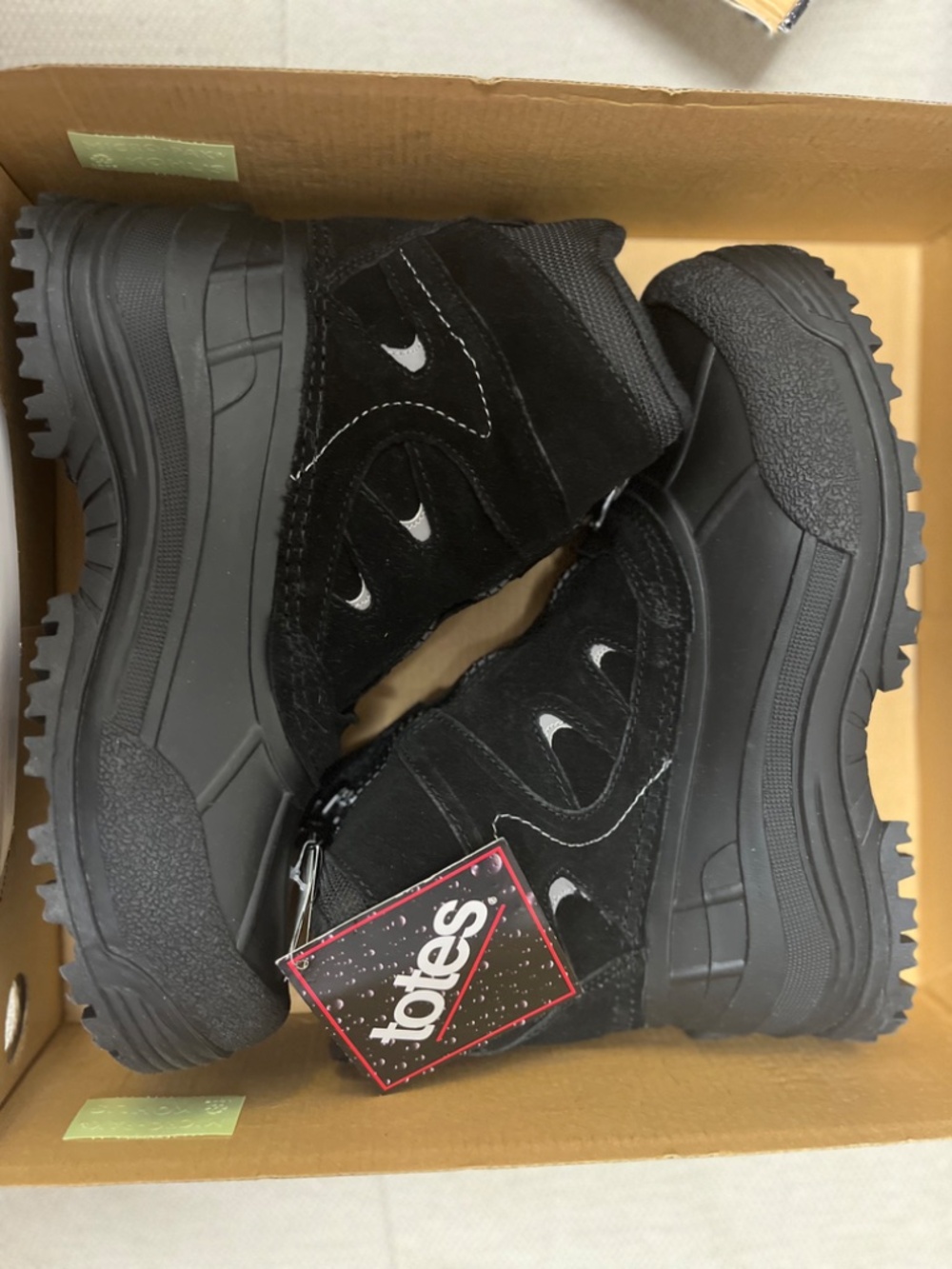 TOTES DEADWOOD Waterproof Snow Boots Mens Sz 8M BLACK